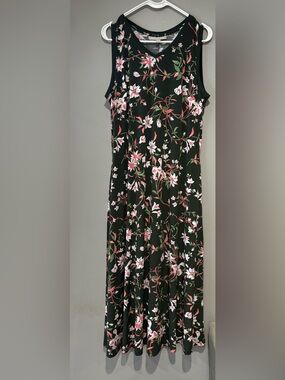 molinetto burgundy lace ruffled tiered sleeveless maxi dress Dresses | Molinetto Burgundy Lace Ruffled Tiered Sleeveless Maxi Dress